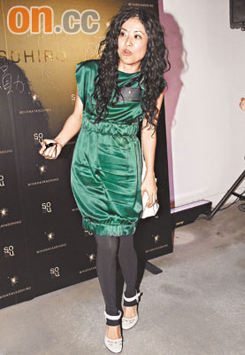 徐濠萦婚戒被女儿冲进厕所 陈奕迅买新的哄老婆