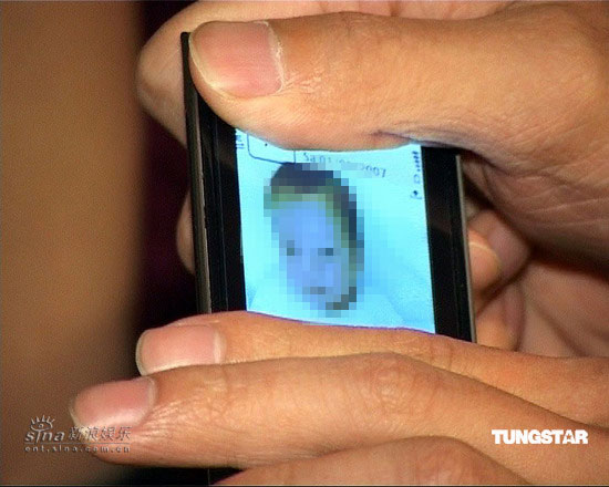 谢霆锋95岁祖母回港 重孙满月酒要送大红包【图】