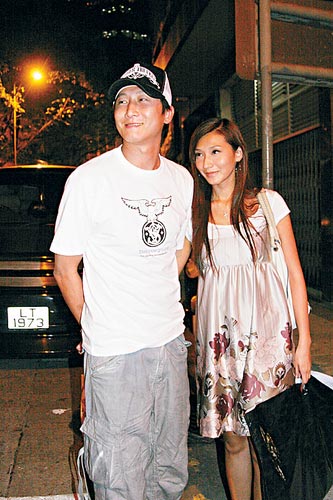 李珊珊派对钱嘉乐打翻醋坛子 张韦怡烂醉大失态