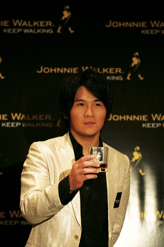 �������ֽ�������ս�������ǵǽ���ͬ�ٱ�(ͼ)