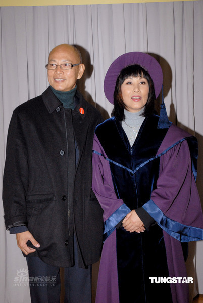 汪明荃四十载演艺生涯 获颁授荣誉博士学位【图】