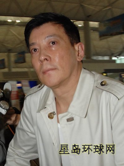 陈冠希父亲陈泽民申请破产