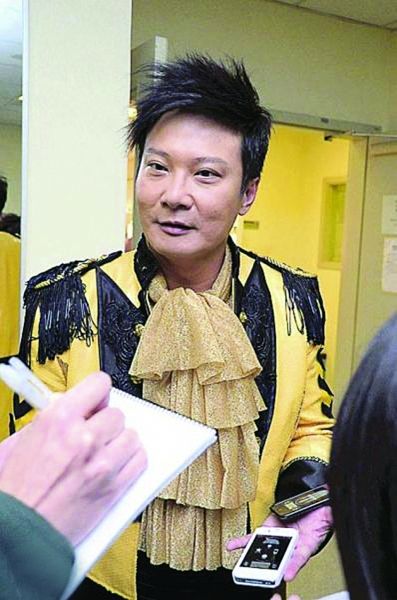 钱嘉乐2014年将娶汤盈盈 目前还没求婚(图)