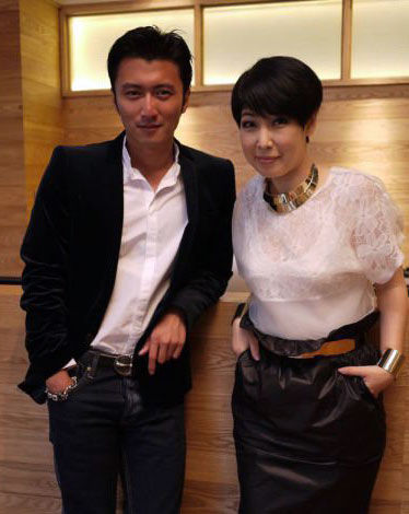 谢霆锋患癌头部长瘤已切除(图)