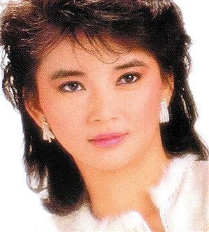 胡慧中