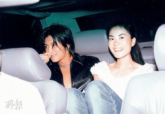 谢霆锋妈妈首回应锋菲恋:他因王菲变乖了|谢霆