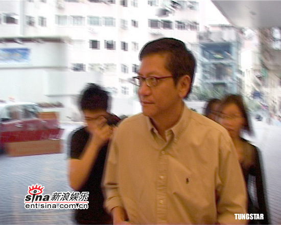 组图:沈殿霞再次入院 圈中好友陈友前来探望