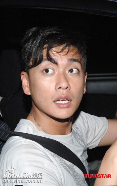 tvb众艺人应邀出席派对 胡杏儿心情大好【图】