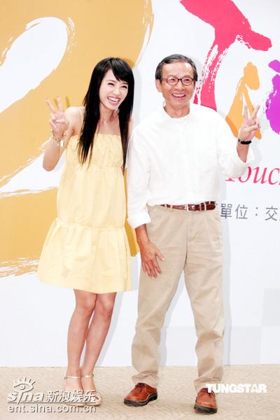 蔡依琳取代张惠妹做代言 与吴念真老少配【图】