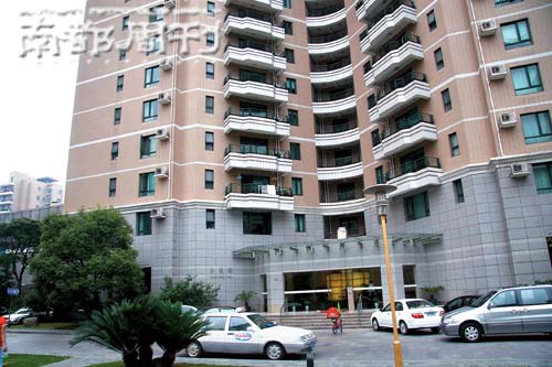 伊能静泄露婚姻危机 购新居独居只身逛街【图】