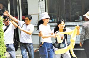 ��Ǿԡ�һ赹ͷ�������˾��������޴�(��ͼ)