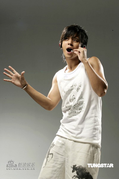 罗志祥代言软件 为拍广告曝光“宝贝”【图】