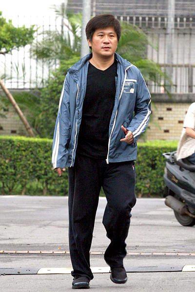 胡瓜完成勒戒离开看守所 女友未能同行【图】