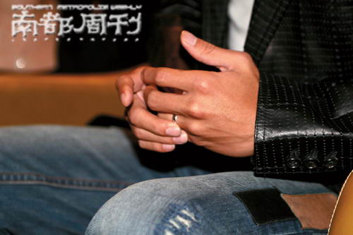 谢霆锋儿子是个运财童子得益者数不胜数(组图)