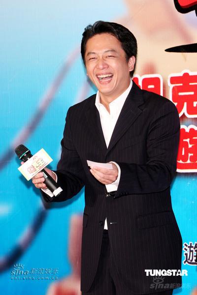 组图:陈昭荣打造功夫美少女成玩家梦中情人_影