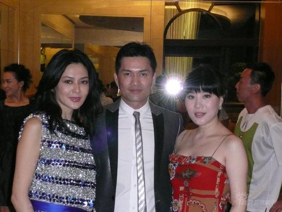 独家:吕良伟登山 刘嘉玲关之琳为其壮行【图】