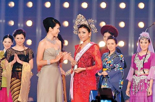 张家莹夺亚姐双料冠军 落败佳丽投诉评委【图】