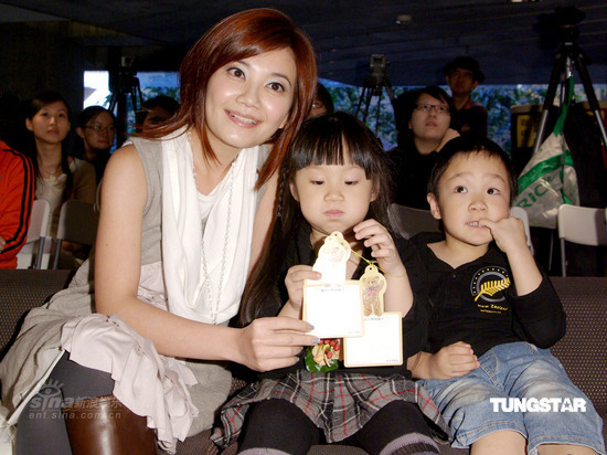 梁静茹代言慈善活动 呼吁关爱儿童教育【图】