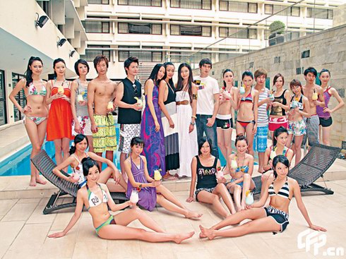STYLE Model Hunt模特儿大赛在泳池边举行,参赛者各出奇谋,希望一夜成名