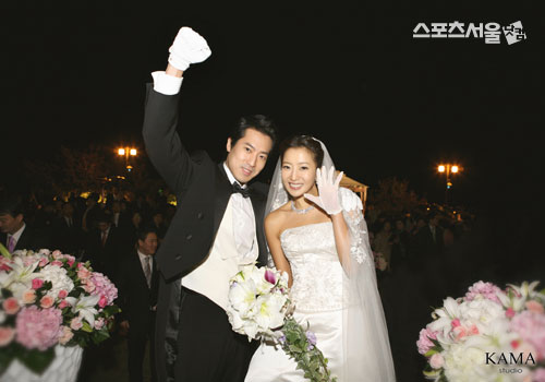 金喜善出嫁感动落泪 明年初将重新投入工作【图】