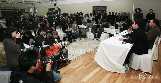 IVY惨遭前男友勒索公司开记者会澄清事实(图)