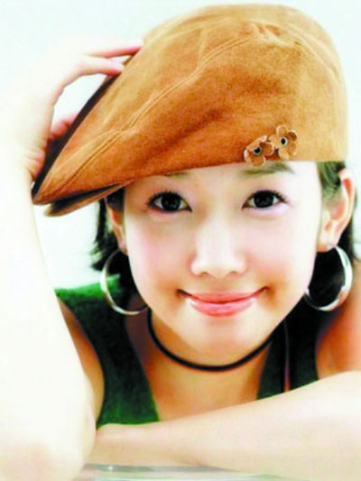张紫妍(资料图片) 2007年2月郑多彬上吊自杀 2008年10月崔真实自杀