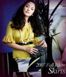 组图：宋慧乔化身“知性女”展示韩国秋冬服饰