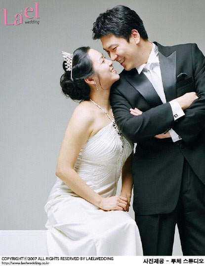 组图：影星金尚京今日完婚严智苑李瑶媛道贺