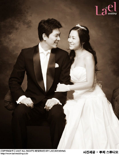 组图：影星金尚京今日完婚严智苑李瑶媛道贺
