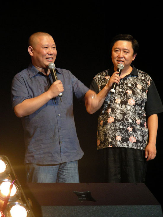 艺术家郭振清诞辰80周年纪念 铜像揭幕仪式举行_影音娱乐_新浪网