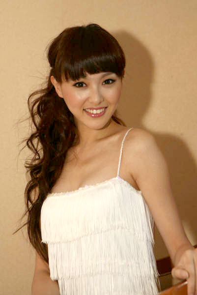 ��������������������ʢװ�����������Ů����