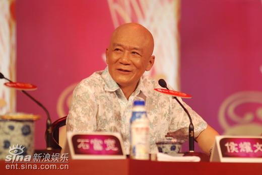 侯耀文老师人虽远去音容依旧笑傲江湖(图)