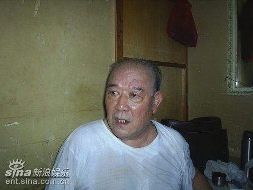 新浪娱乐对话侯耀文师叔马三立徒弟尹笑声(图