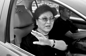 侯耀文灵堂设家中 郭德纲祭恩师失声痛哭【图】