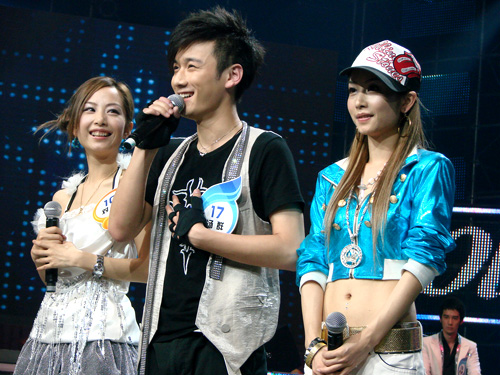 汤群收获<em>两姐妹</em> 一男二女三人<em>组合</em>闪耀绝唱(图