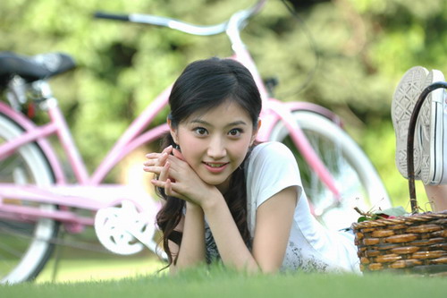 甜蜜教主景甜又有新绰号 变身甜蜜樱桃