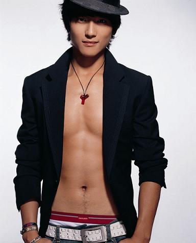 2007“男色”当道张峻宁成为“希冀之美”(图)