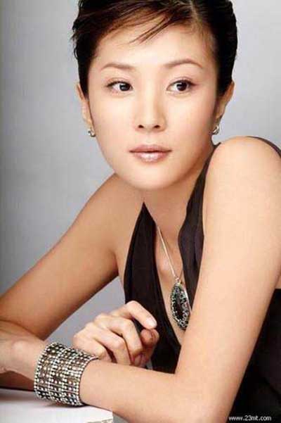 符馨尹美女力量大主持NONO频送秋波故意放水