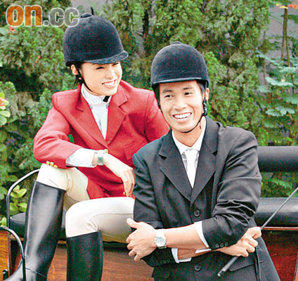 黄宗泽胡杏儿沙滩浪漫 圈中情侣档比拼甜蜜【图】