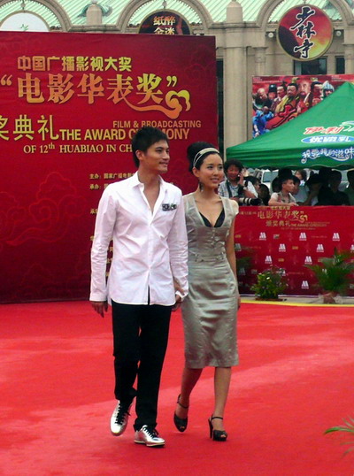 耿乐华表奖谋杀菲林完美演绎“减法”时尚(图)