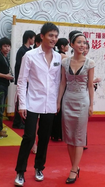 耿乐华表奖谋杀菲林完美演绎“减法”时尚(图)
