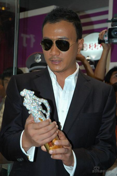 胡军成男星代言钻石第一人 备受珠宝展青睐(图