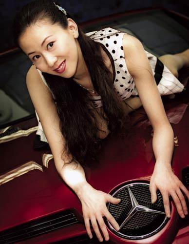 华语娱乐圈女星出书全攻略-《汤加丽写真日记》_影音娱乐_新浪网