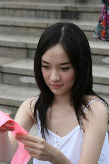 霍思燕领衔粉红丝带宣传片 清纯形象深入人心