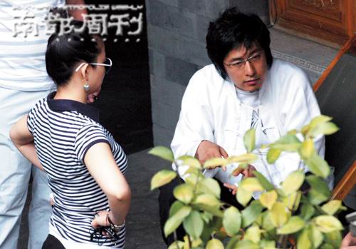 李湘承认发胖称不是才女谈绯闻男友王岳伦(图)