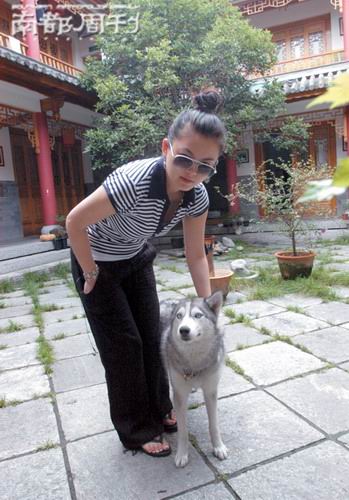 李湘承认发胖称不是才女谈绯闻男友王岳伦(图)
