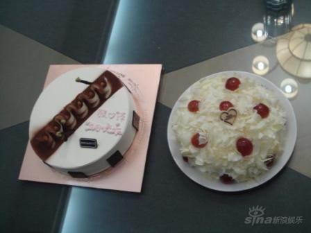 张铎生日会惊现神秘蛋糕张陈恋扑朔迷离(图)