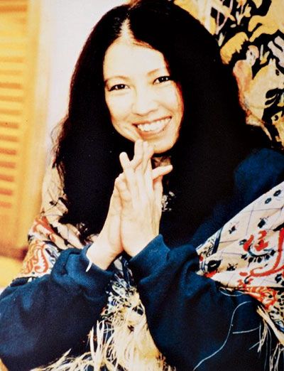 作家三毛去世20周年的日子,1991年1月4日,这个极富才华的女子告别了人