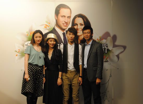 小天后潘禹彤录制节目 大谈最热世纪婚礼(图)