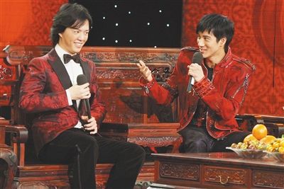 有一种"尴尬"叫王力宏李云迪.